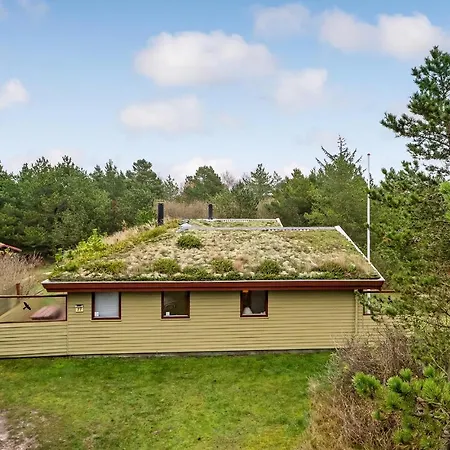 Three-bedroom In Romo *