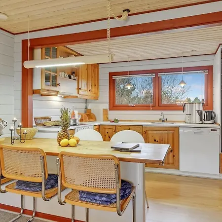 Three-bedroom In Hébergement de vacances Romo